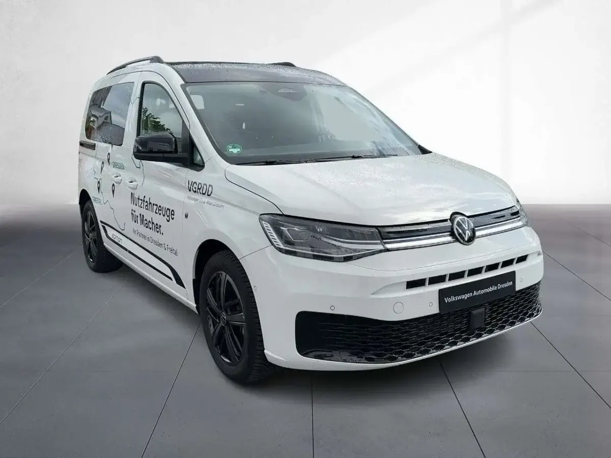 Gebraucht VW Caddy Life 116 PS (85 kW) 2026 Schwarz Van / Kleinbus