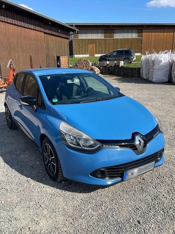 Brugt Renault Clio IV Dynamique 90 HK (66 kW) 2013 Blå Hatchback