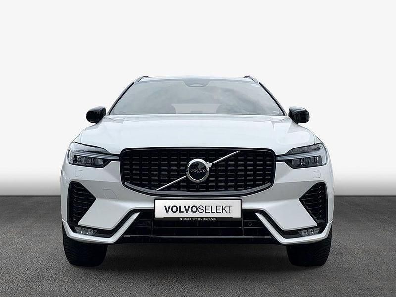 Gebraucht Volvo XC60 Plus 197 PS (144 kW) 2024 Crystal weißperleffekt SUV