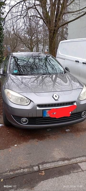Gebraucht Renault Fluence 140 PS (102 kW) 2011 Grau Limousine