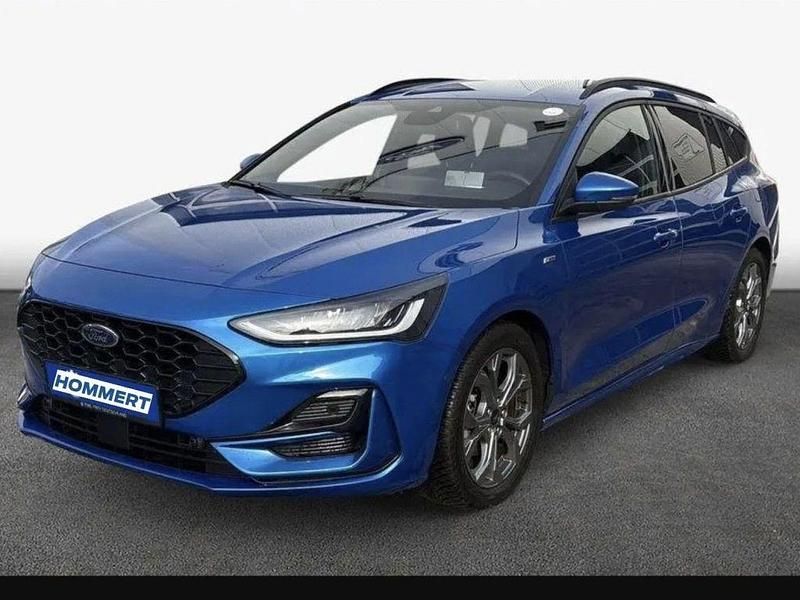 Gebraucht Ford Focus ST-Line X 125 PS (91 kW) 2023 Dynamicblau metallic Kombi