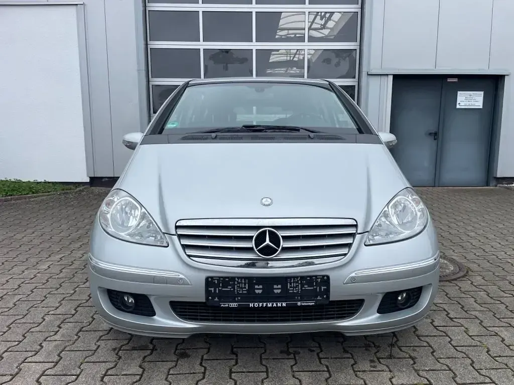 Gebraucht Mercedes A150 95 PS (69 kW) 2007 Silber Limousine