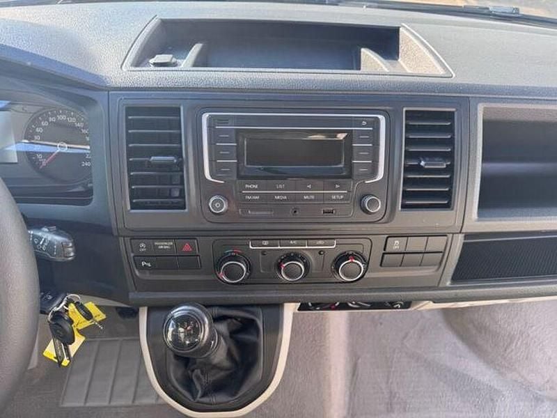 Gebraucht VW T6.1 Beach 150 PS (110 kW) 2020 Candyweiss Van