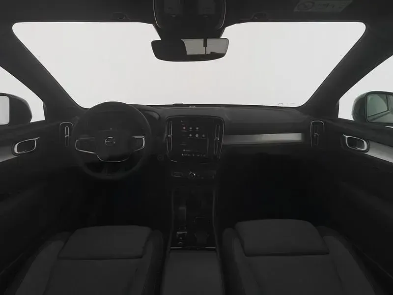 Gebraucht Volvo XC40 Plus 163 PS (119 kW) 2025 Blau SUV