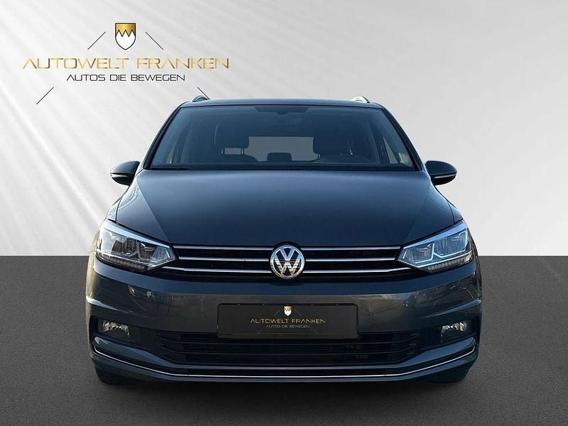 Gebraucht VW Touran 150 PS (110 kW) 2018 Grau Van / Kleinbus