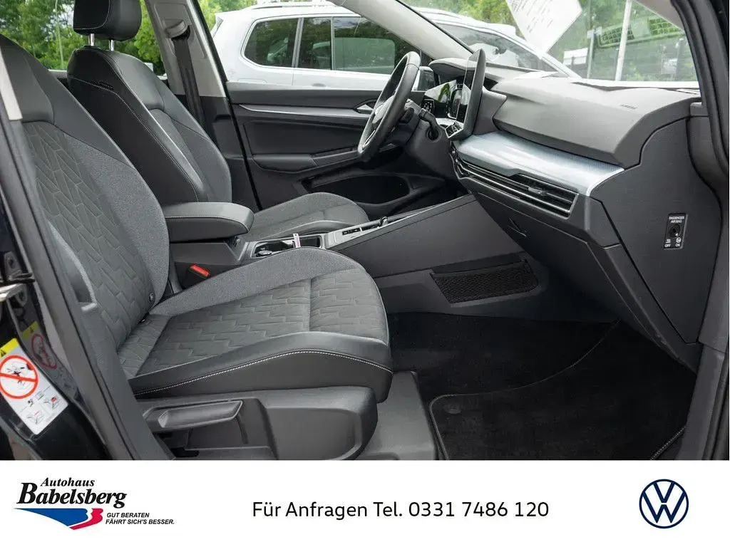 Gebraucht VW Golf VIII 150 PS (110 kW) 2025 Schwarz Limousine