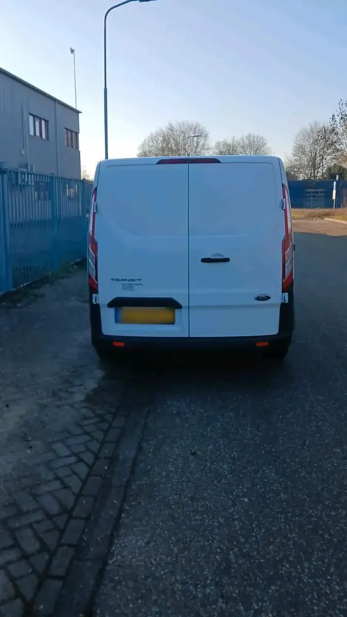 Usata Ford Transit Custom 100 CV (73 kW) 2015 Bianco Monovolume