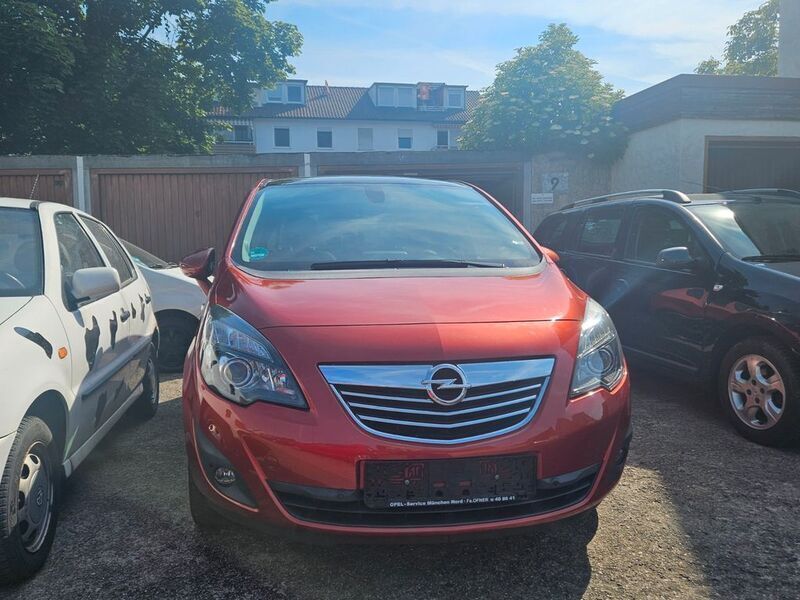 Rot Gebraucht 2011 Opel Meriva Innovation Van / Kleinbus | 5.900 € (Fairer Preis) - Bild 1/4