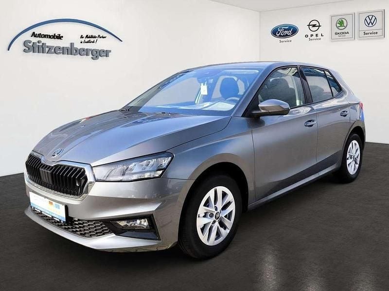 Graphitegrau metallic Neu 2025 Skoda Fabia Selection Limousine | 19.490 € (Fairer Preis) - Bild 1/4