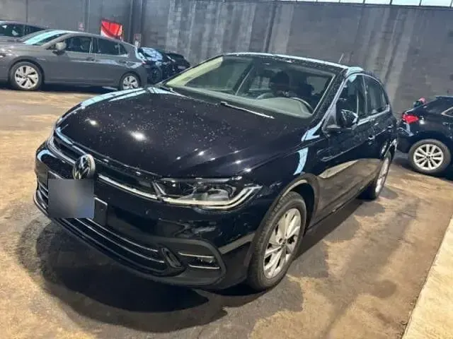 Gebraucht VW Polo Style 95 PS (69 kW) 2025 Schwarz Kleinwagen