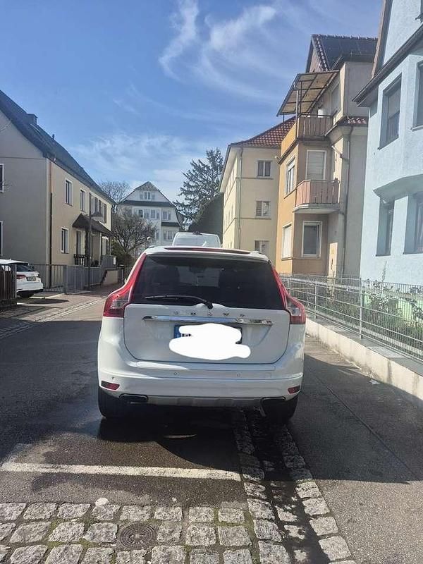 Gebraucht Volvo XC60 Summum 245 PS (180 kW) 2016 SUV