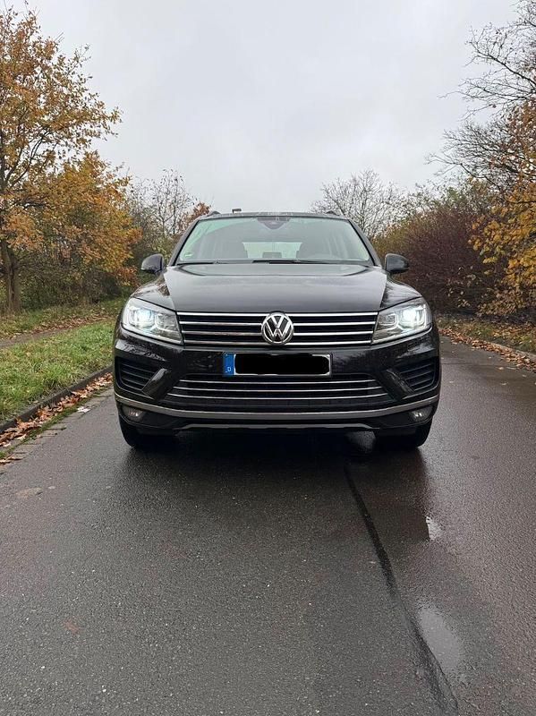 Schwarz Gebraucht 2014 VW Touareg SUV | 13.200 € - Bild 1/4