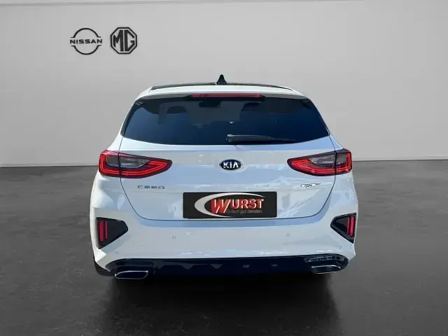 Gebraucht Kia Ceed GT GT 204 PS (150 kW) 2020 Hw2) deluxeweiss met. (weiss Limousine