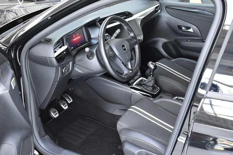 Gebraucht Opel Corsa 101 PS (74 kW) 2023 Schwarz diamant schwarz met. Kleinwagen