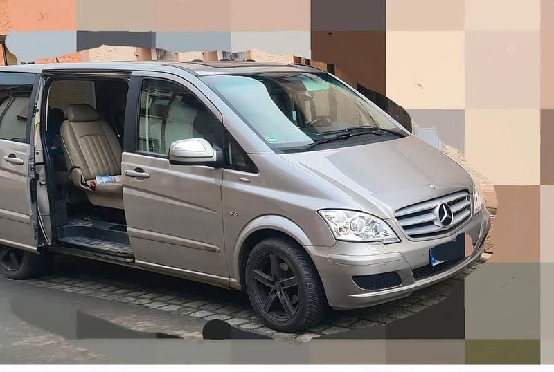 Beige Gebraucht 2011 Mercedes Viano Van / Kleinbus | 15.000 € (Superpreis) - Bild 1/1