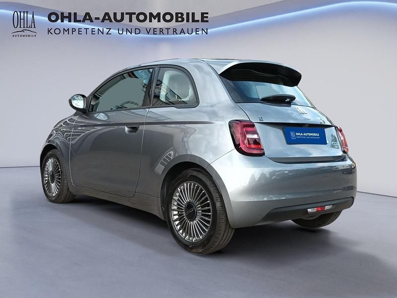 Gebraucht Fiat 500e Icon 86 kW (118 PS) 2022 Colore esterno mineral grau Kleinwagen