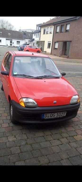 Rot Gebraucht 2000 Fiat Seicento Kleinwagen | 1.300 € (Fairer Preis) - Bild 1/4