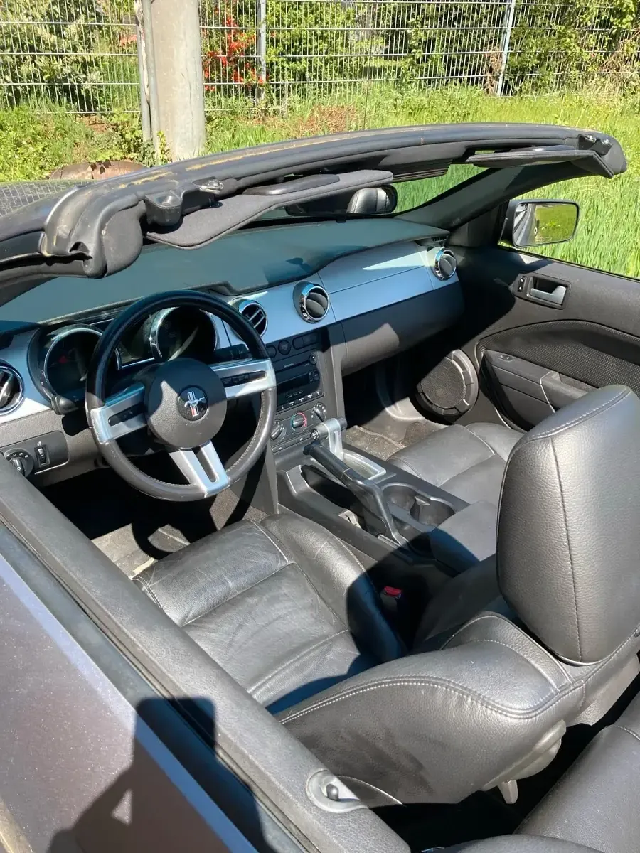 Gebraucht Ford Mustang 212 PS (155 kW) 2006 Grau Cabrio