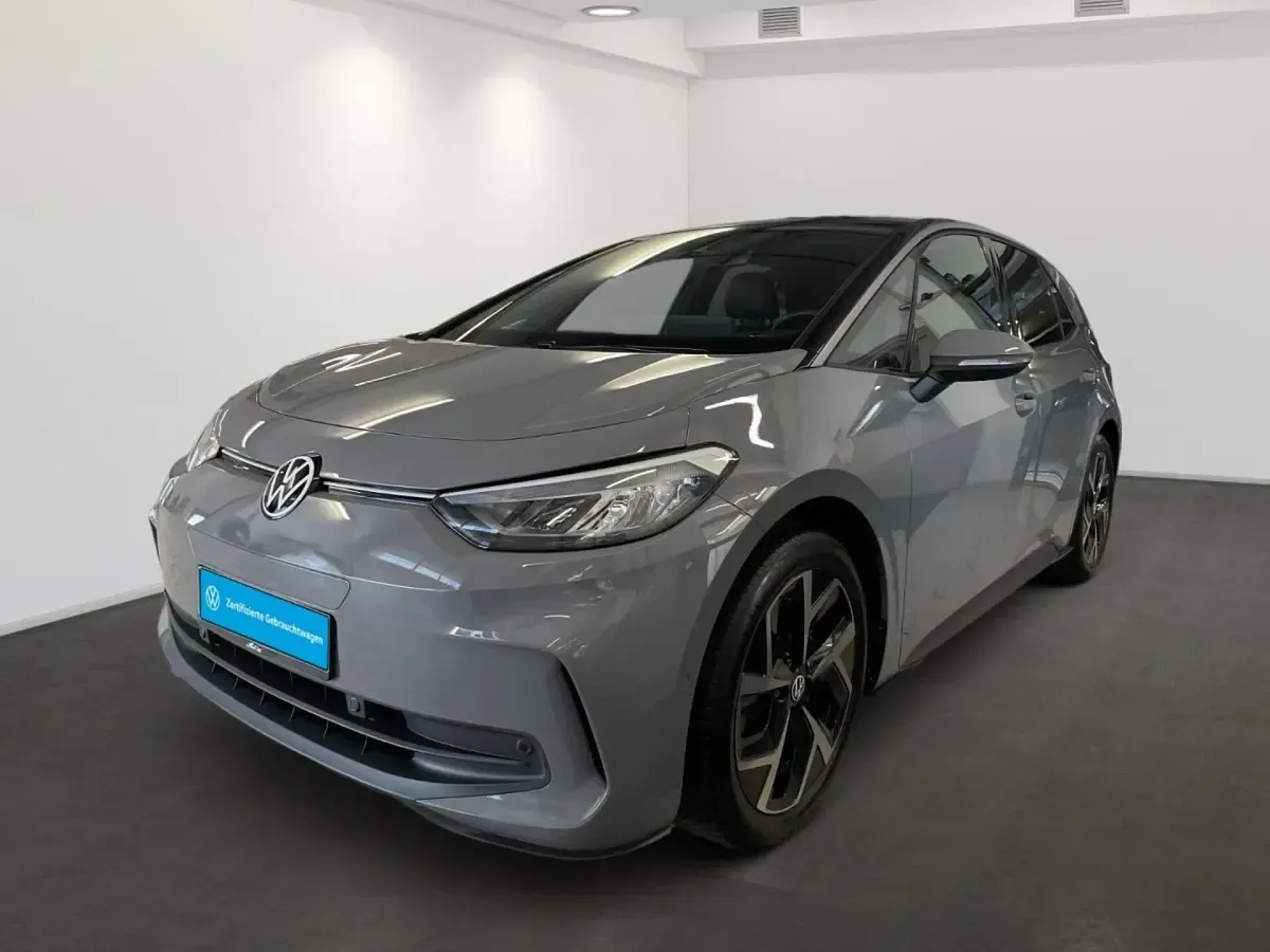 Gebraucht VW ID.3 Pro 150 kW (204 PS) 2024 Grau Kleinwagen