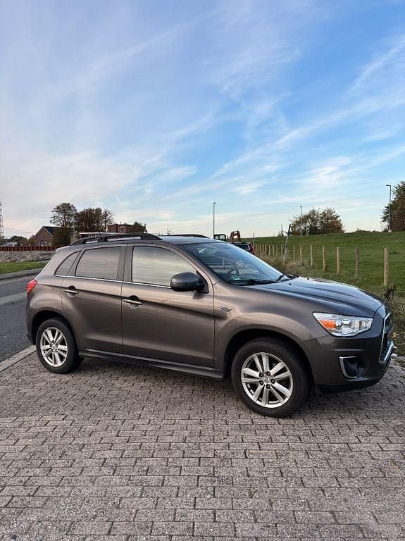 Gebraucht Mitsubishi ASX Top 150 PS (110 kW) 2014 Braun SUV