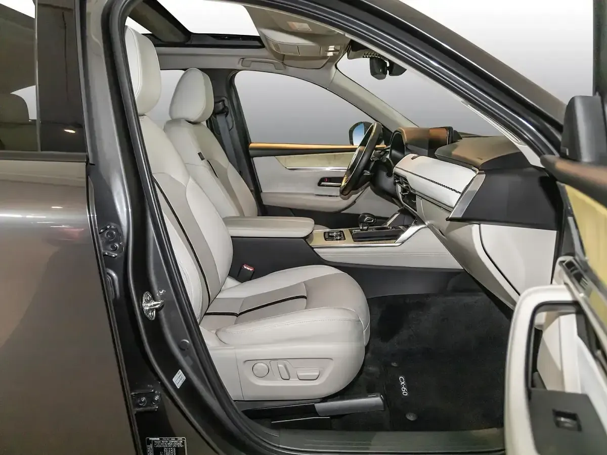 Gebraucht Mazda CX-60 Takumi-Line 254 PS (186 kW) 2025 Grau SUV