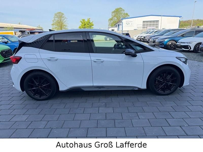Second-hand Cupra Born 169 kW (231 CP) 2023 Alb Hatchback