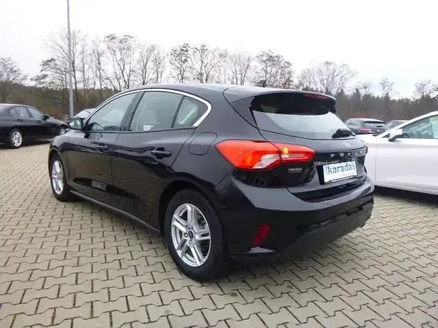 Używany Ford Focus 150 KM (110 kW) 2019 Czarny Sedan/Limuzyna