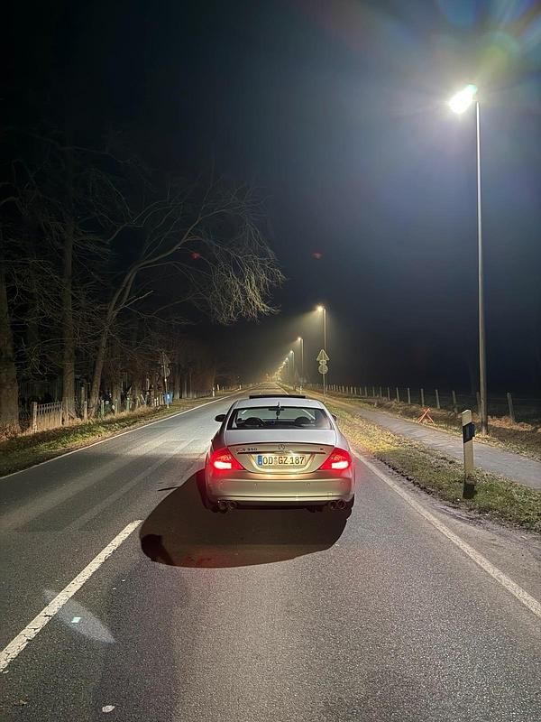 Gebraucht Mercedes CLS350 272 PS (200 kW) 2005 Grau Limousine