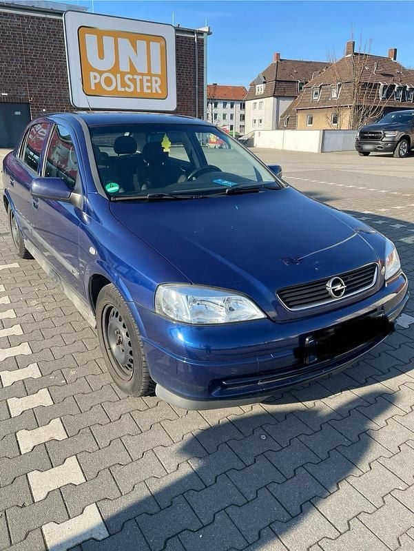 Usata Opel Astra 84 CV (61 kW) 2004 Blu Berlina