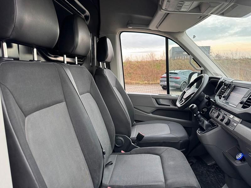 Second-hand VW Crafter 103 CP (75 kW) 2020 Alb Van