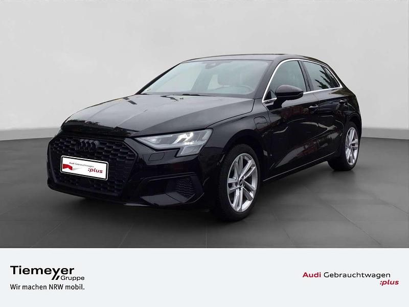 Brillantschwarz Gebraucht 2021 Audi A3 e-tron Kleinwagen | 21.940 € (Fairer Preis) - Bild 1/4