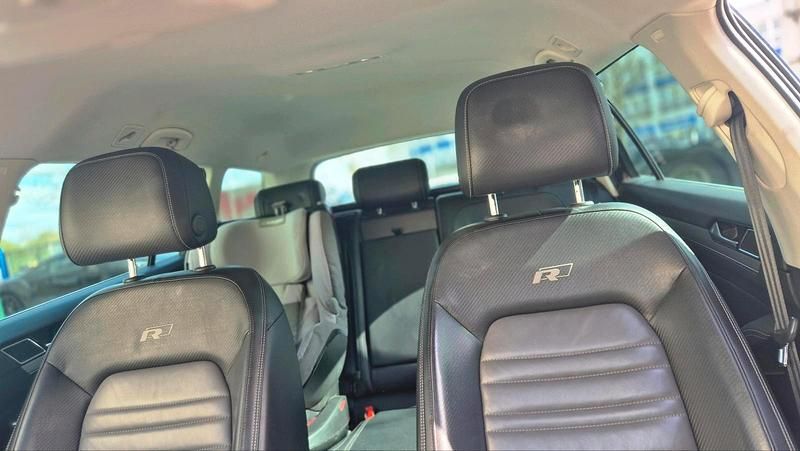 Gebraucht VW Passat R-line 190 PS (139 kW) 2018 Grau Kombi