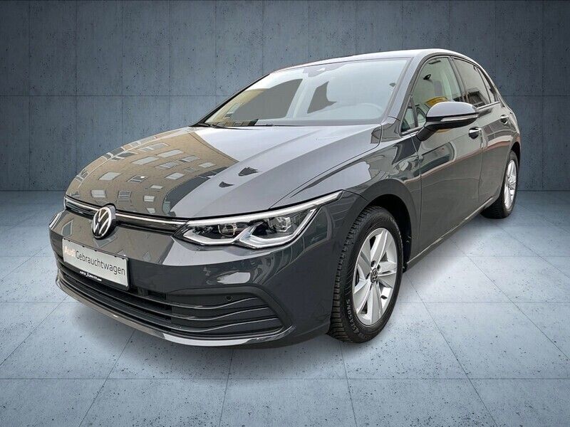 Uranograu Gebraucht 2023 VW Golf VIII Life Limousine | 20.380 € (Guter Preis) - Bild 1/4