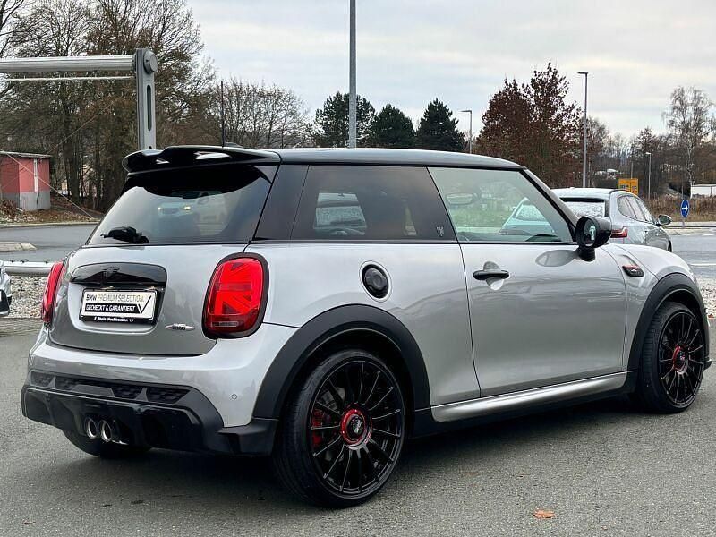 Gebraucht Mini John Cooper Works 231 PS (169 kW) 2024 Silber Kleinwagen
