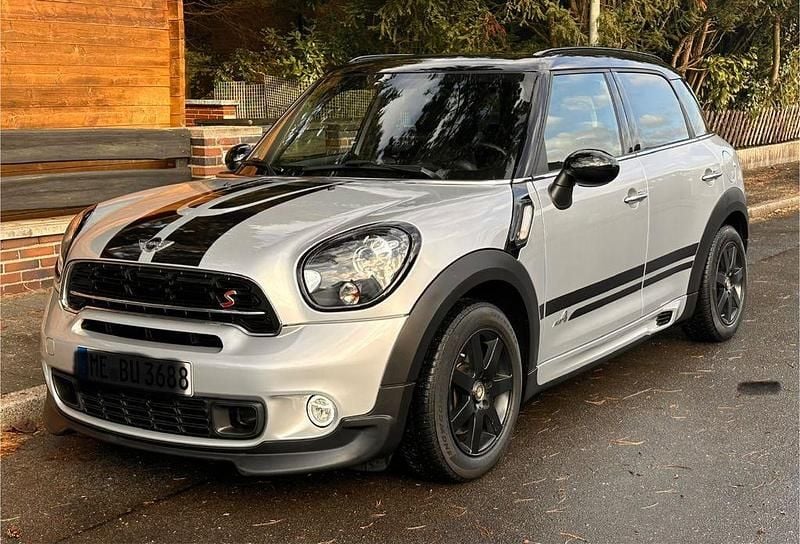 Silber Gebraucht 2016 Mini Cooper S Countryman SUV | 13.800 € (Fairer Preis) - Bild 1/4
