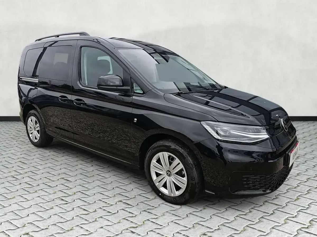 Neu VW Caddy 116 PS (85 kW) 2026 Grenadillschwarz metallic Van / Kleinbus