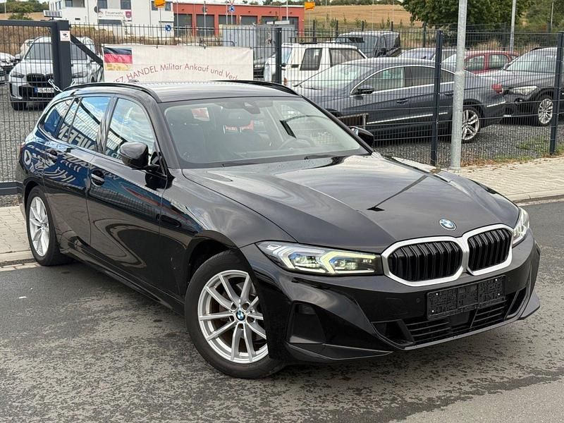 Gebraucht BMW 320 Shadowline 190 PS (139 kW) 2022 Schwarz Kombi