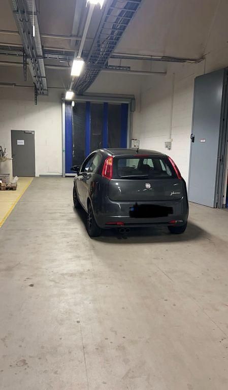 Gebraucht Fiat Punto 77 PS (56 kW) 2009 Grau Limousine