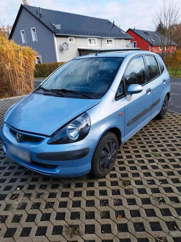 Blau Gebraucht 2002 Honda Jazz Kleinwagen | 800 € - Bild 1/4