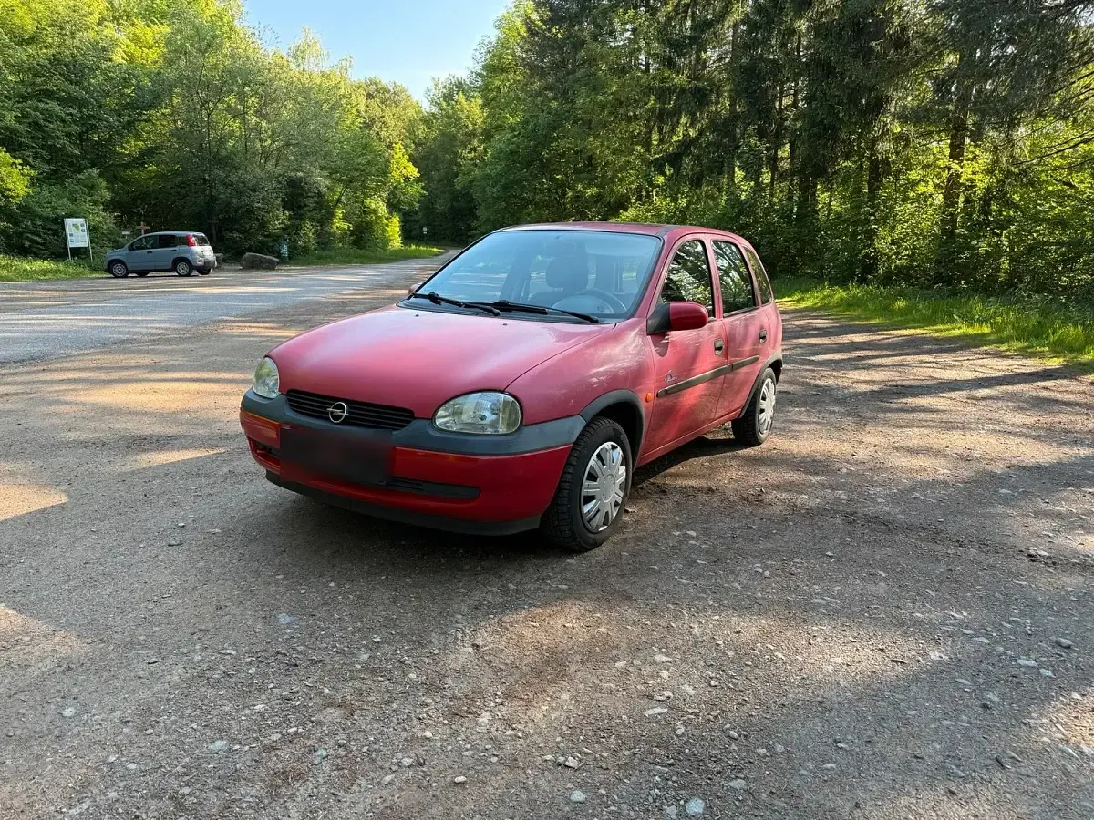Gebraucht Opel Corsa 90 PS (66 kW) 1997 Rot Kleinwagen