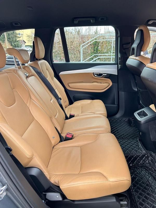 Gebraucht Volvo XC90 235 PS (172 kW) 2016 Silber SUV