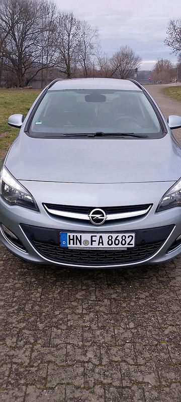 Gebraucht Opel Astra 120 PS (88 kW) 2013 Silber Kombi