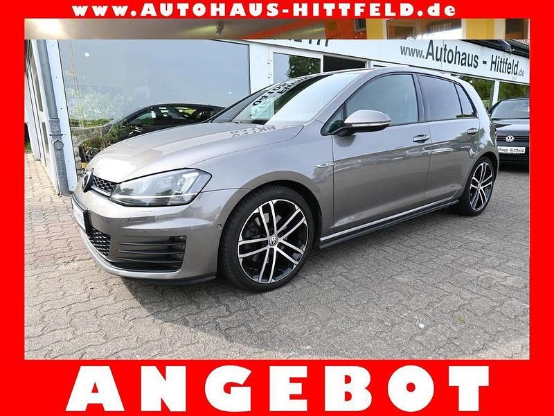 Grau Gebraucht 2015 VW Golf GTD Limousine | 15.800 € (Fairer Preis) - Bild 1/4