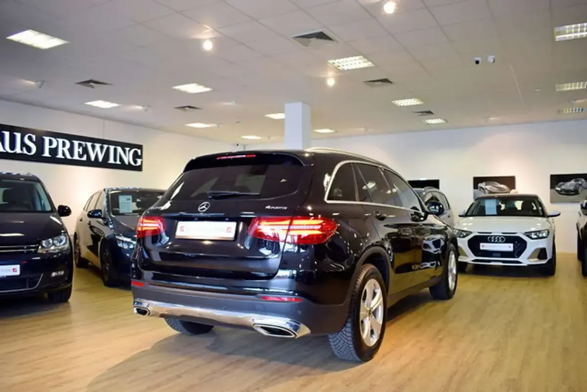 Gebraucht Mercedes GLC250 Exclusive 211 PS (155 kW) 2018 Schwarz SUV