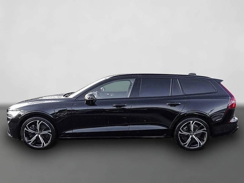 Gebraucht Volvo V60 Ultra 253 PS (186 kW) 2024 Schwarz Kombi