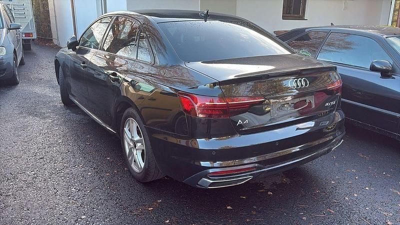 Gebraucht Audi A4 Advanced 204 PS (150 kW) 2021 Schwarz Limousine