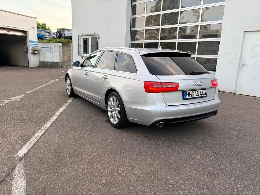 Gebraucht Audi A6 Sport 204 PS (150 kW) 2012 Silber Kombi