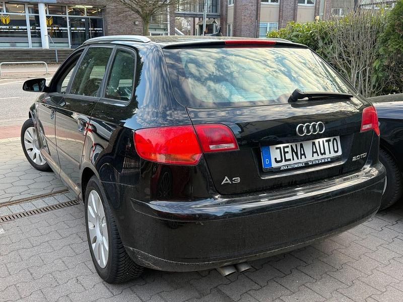 Gebraucht Audi A3 Attraction 140 PS (102 kW) 2008 Schwarz Kleinwagen