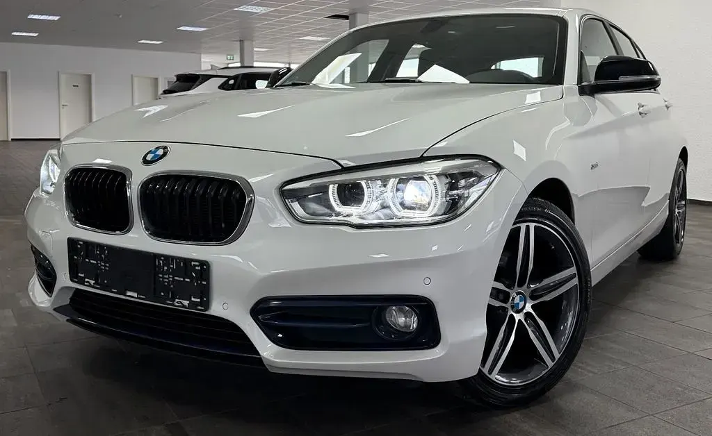 Gebraucht BMW 116 Sport Line 116 PS (85 kW) 2016 Weiß Kleinwagen
