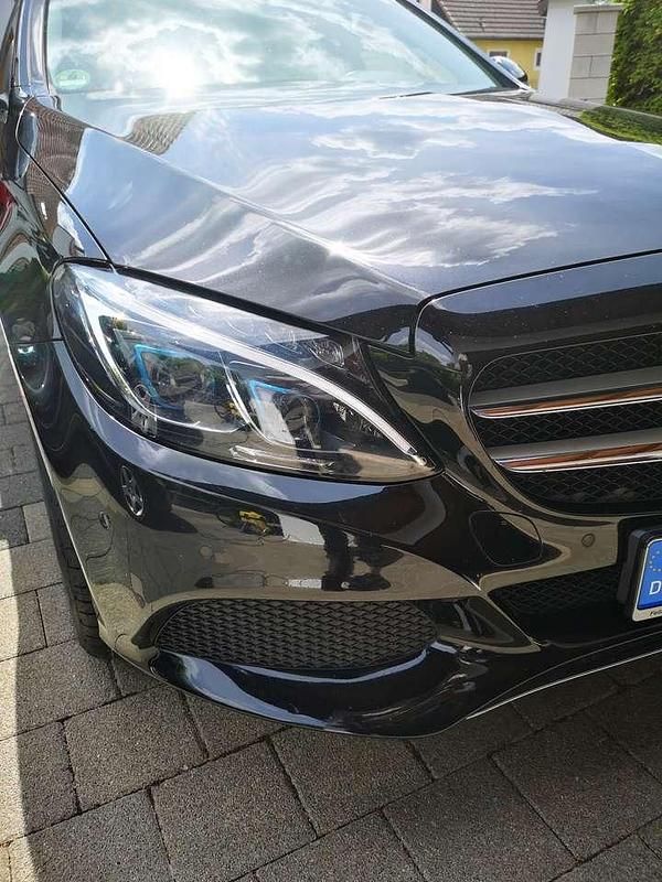Gebraucht Mercedes C350e Avantgarde 211 PS (155 kW) 2017 Kombi